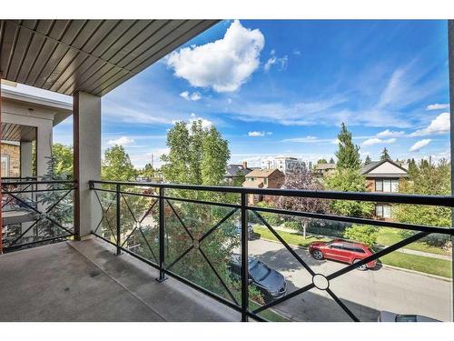 303-117 19 Avenue Ne, Calgary, AB - Outdoor With Balcony With View With Exterior