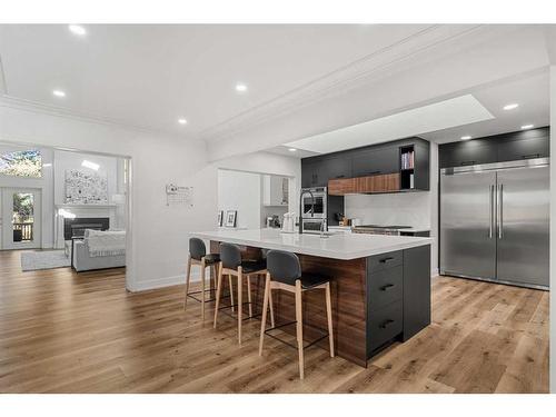 1102 Levis Avenue Sw, Calgary, AB - Indoor Photo Showing Kitchen