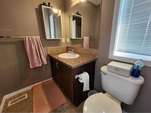 1061 Panatella Boulevard Nw, Calgary, AB - Indoor Photo Showing Bathroom