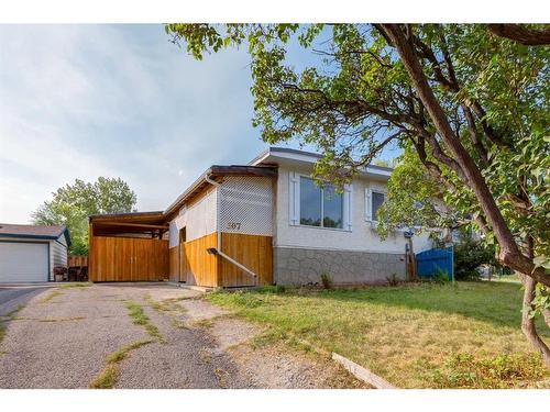 307 42 Street Se, Calgary, AB - Outdoor