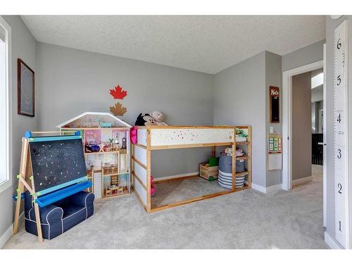 87 Panton View Nw, Calgary, AB - Indoor Photo Showing Bedroom