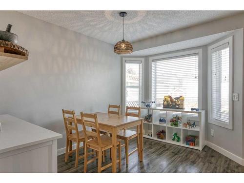 217 Harvest Gold Circle Ne, Calgary, AB - Indoor Photo Showing Dining Room