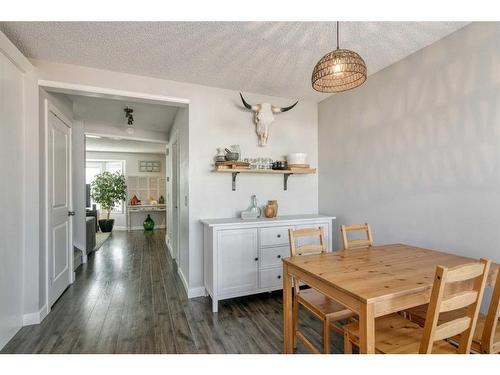 217 Harvest Gold Circle Ne, Calgary, AB - Indoor Photo Showing Dining Room