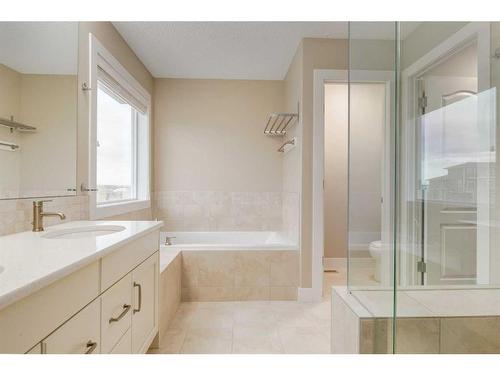 9 Nolanfield Point Nw, Calgary, AB - Indoor Photo Showing Bathroom