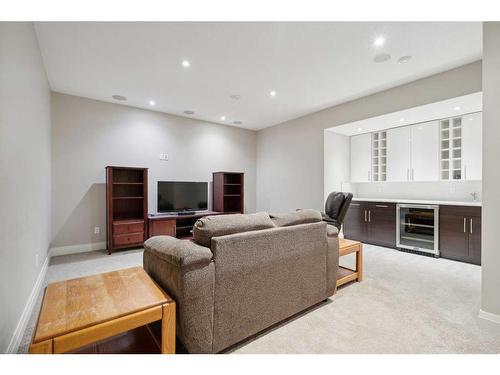 5024 21A Street Sw, Calgary, AB - Indoor