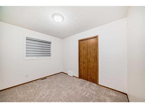 91 Saddleback Way Ne, Calgary, AB - Indoor Photo Showing Other Room