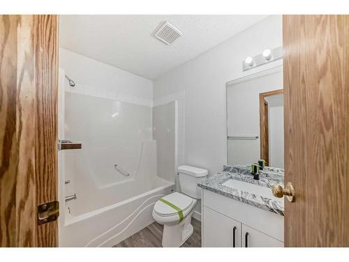 91 Saddleback Way Ne, Calgary, AB - Indoor Photo Showing Bathroom