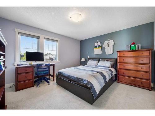 371 Chapala Point Se, Calgary, AB - Indoor Photo Showing Bedroom