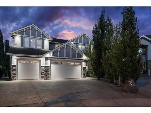 371 Chapala Point Se, Calgary, AB - Outdoor With Facade