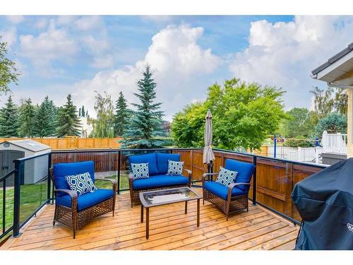 75 Hawkstone Close Nw, Calgary, AB - Outdoor With Deck Patio Veranda