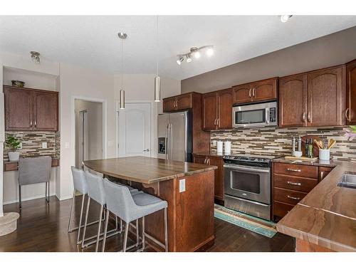 85 Silverado Skies Crescent Sw, Calgary, AB - Indoor Photo Showing Kitchen With Stainless Steel Kitchen With Upgraded Kitchen