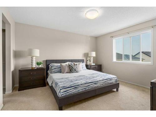 85 Silverado Skies Crescent Sw, Calgary, AB - Indoor Photo Showing Bedroom