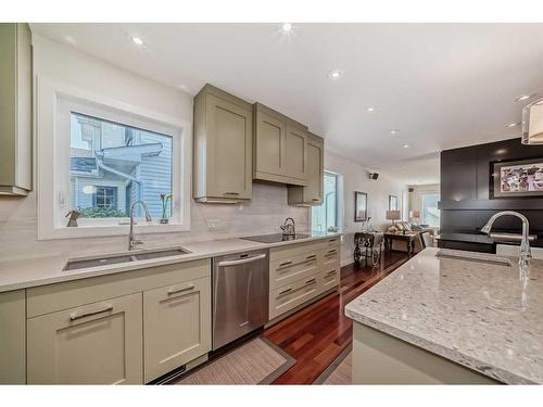 9071 Scurfield Drive Nw, Calgary, AB - Indoor Photo Showing Kitchen With Double Sink With Upgraded Kitchen