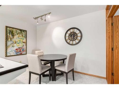 202C-500 Eau Claire Avenue Sw, Calgary, AB - Indoor Photo Showing Kitchen With Stainless Steel Kitchen