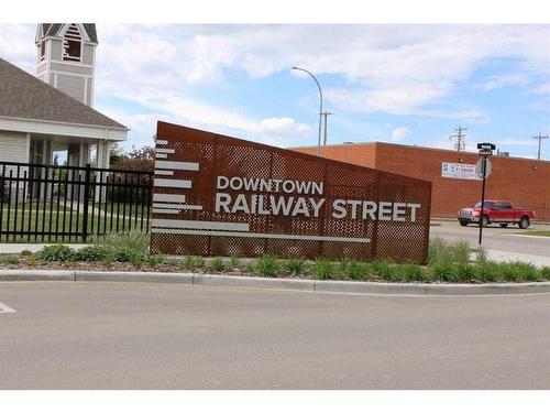 221-1010 Railway Street, Crossfield, AB - Outdoor