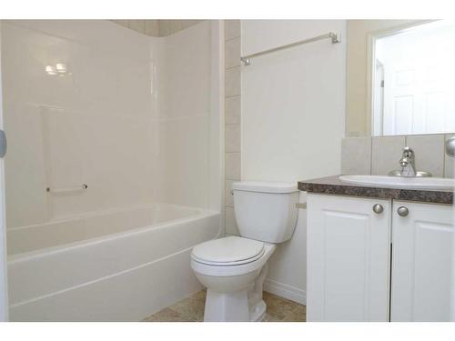 221-1010 Railway Street, Crossfield, AB - Indoor Photo Showing Bathroom