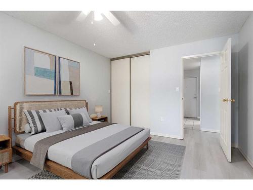 105-1602 11 Avenue Sw, Calgary, AB - Indoor Photo Showing Bedroom