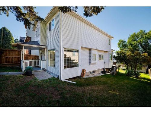 933 Drury Avenue Ne, Calgary, AB - Outdoor