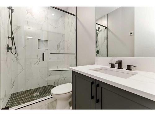 32122 Springbank Road, Rural Rocky View County, AB - Indoor Photo Showing Bathroom