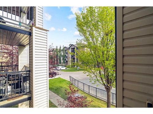 2213-16969 24 Street Sw, Calgary, AB - Outdoor