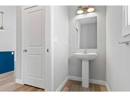 111 Seton Row Se, Calgary, AB - Indoor Photo Showing Bathroom