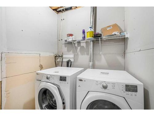 364 Auburn  Crest Way Se, Calgary, AB - Indoor Photo Showing Laundry Room