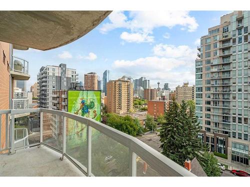 801-817 15 Avenue Sw, Calgary, AB - Outdoor With Balcony