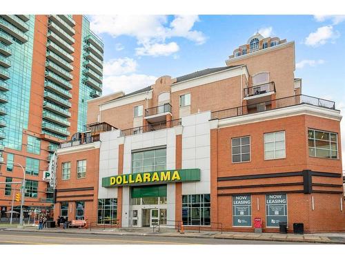 801-817 15 Avenue Sw, Calgary, AB - Outdoor With Balcony With Facade