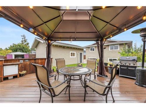 925 22 Street, Didsbury, AB - Outdoor With Deck Patio Veranda With Exterior