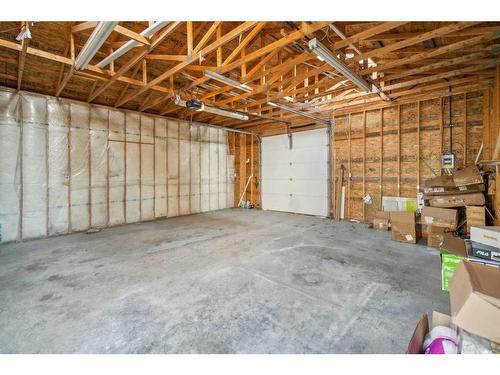 2010 25 Street Sw, Calgary, AB - Indoor Photo Showing Garage