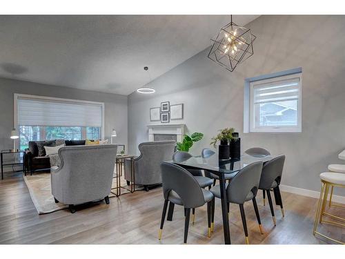 126 Gladstone Gardens Sw, Calgary, AB - Indoor Photo Showing Dining Room