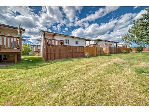 425 Pinemont Gate Ne, Calgary, AB - Outdoor With Deck Patio Veranda