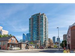 1103-788 12 Avenue SW Calgary, AB T2R 0H1