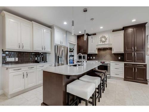 1093 Coopers Drive Sw, Airdrie, AB - Indoor Photo Showing Kitchen With Upgraded Kitchen