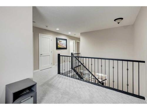 32 Chaparral Valley Terrace Se, Calgary, AB - Indoor Photo Showing Bedroom