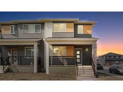 89 Corner Glen Row NE Calgary, AB T3N 1B9