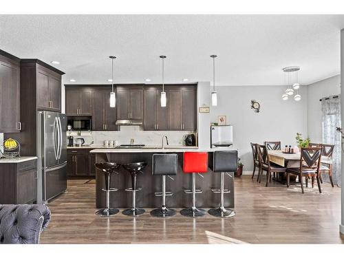 221 Corner Meadows Manor Ne, Calgary, AB - Indoor Photo Showing Living Room