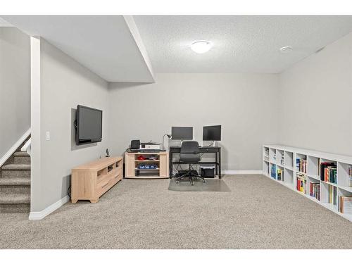 18 Masters Villas Se, Calgary, AB - Indoor