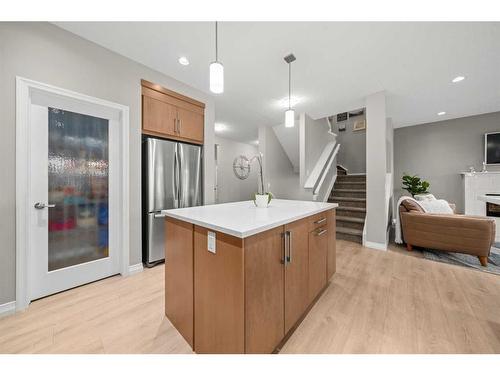 18 Masters Villas Se, Calgary, AB - Indoor Photo Showing Kitchen