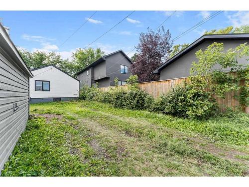 218 19 Avenue Nw, Calgary, AB - Outdoor With Exterior