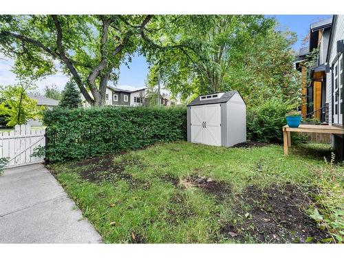 218 19 Avenue Nw, Calgary, AB - Outdoor