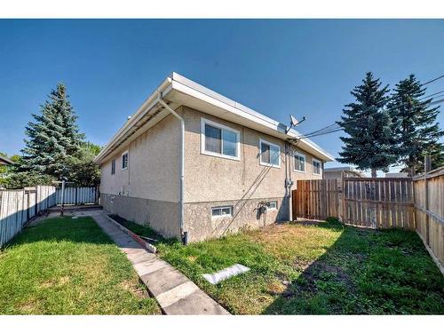 6043 8 Avenue Se, Calgary, AB - Outdoor