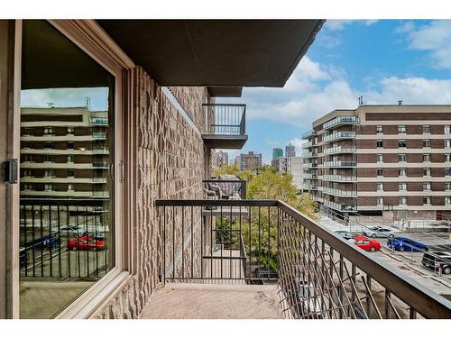 406-1213 13 Avenue Sw, Calgary, AB - Outdoor With Exterior