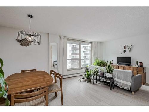 406-1213 13 Avenue Sw, Calgary, AB - Indoor