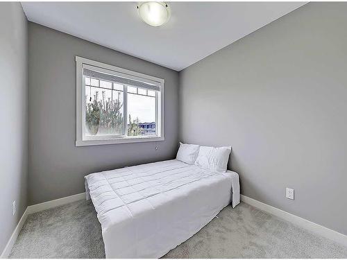 644 Skyview Ranch Grove Ne, Calgary, AB - Indoor Photo Showing Bedroom