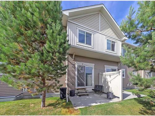 644 Skyview Ranch Grove Ne, Calgary, AB - Outdoor