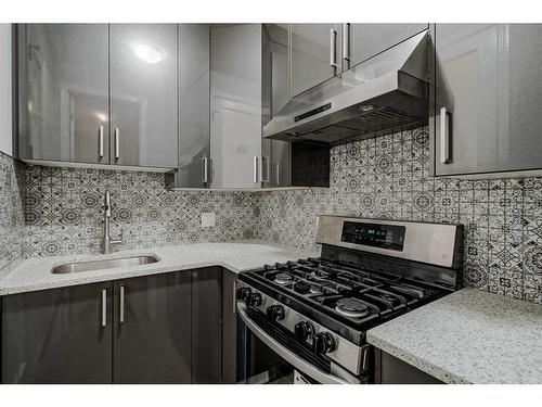 182 Cityside Common Ne, Calgary, AB - Indoor Photo Showing Kitchen With Upgraded Kitchen