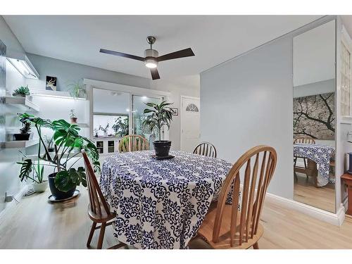 6424 18 Street Se, Calgary, AB - Indoor Photo Showing Dining Room