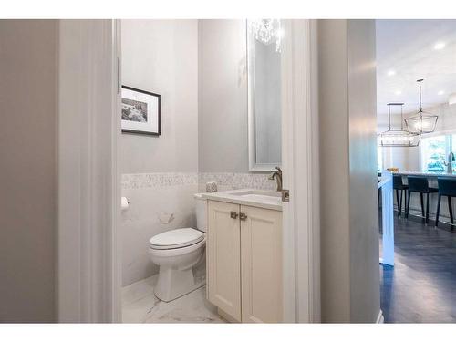 51 Cranleigh Mews Se, Calgary, AB - Indoor Photo Showing Bathroom