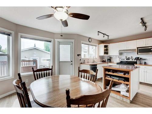 171 Bridlewood Common Sw, Calgary, AB - Indoor Photo Showing Dining Room